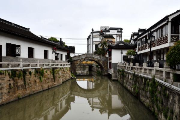 小矮怪挖金矿